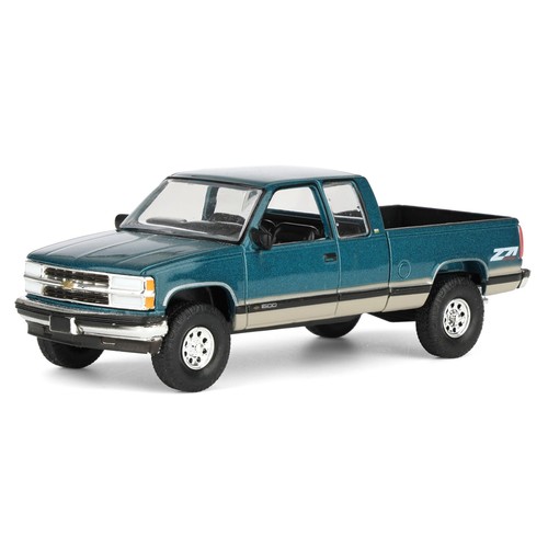 Lifted 1998 chevrolet - 1/64,